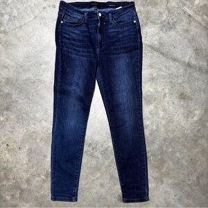 Judy Blue Los Angeles Skinny Fit Jeans
